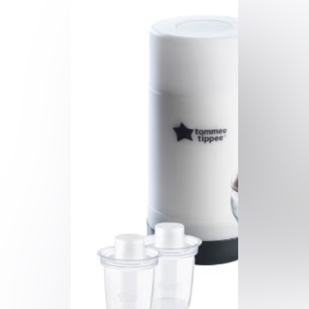 Tommee Tippee Travel Bottle Warmer + Formula Dispensers